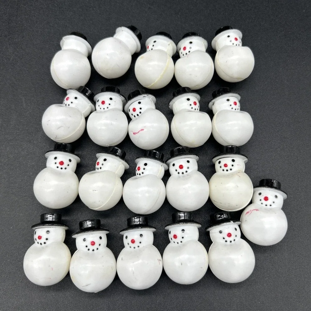 Snowman Christmas String Light Bulb Replacement Covers, White Plastic, Lot of 21